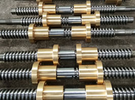 環(huán)?？照{(diào)漏水如何解決？