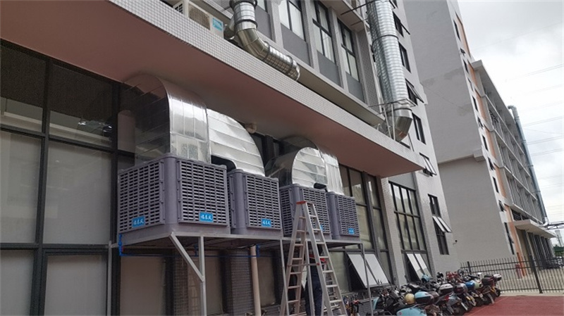 環(huán)保空調(diào)在運行過程中如何保證水質(zhì)清潔？